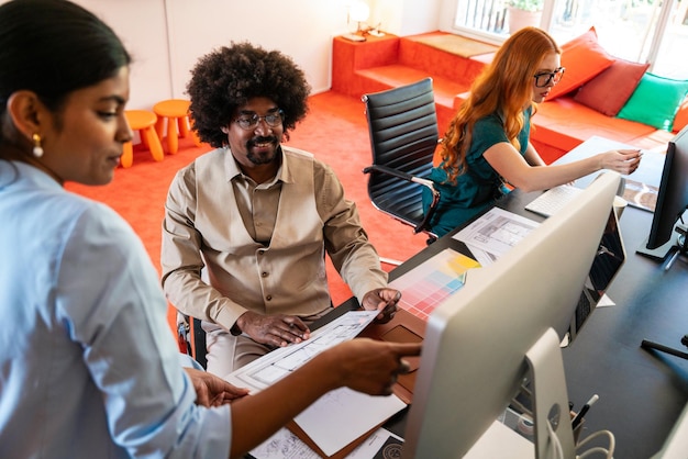 Команда за работой